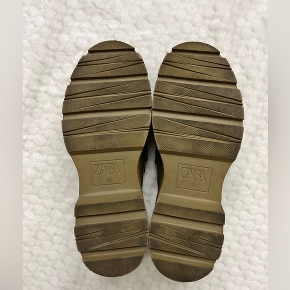 Women’s Zara Olive Green Loafers size 39 - Picture 3 of 3